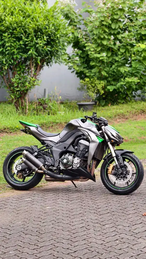 Kawasaki Z1000 Sugomi 2016 Like new Green SE