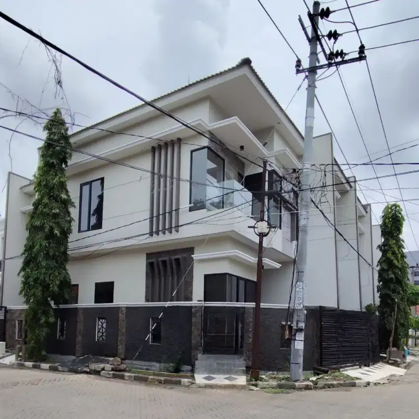 Mulyosari‼️Jual Rumah Hook Baru Dekat Pakuwon City