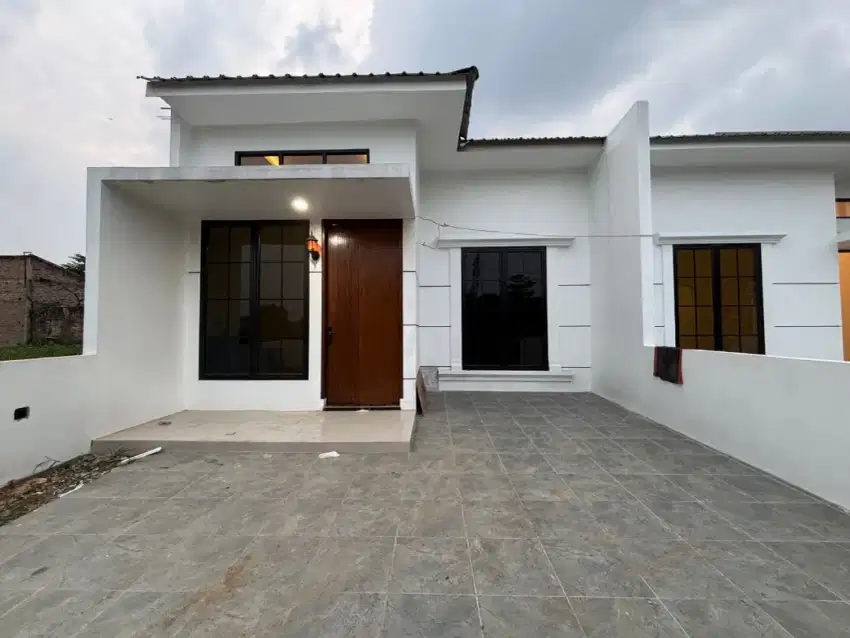 RUMAH DI PADANG BULAN DKT USU