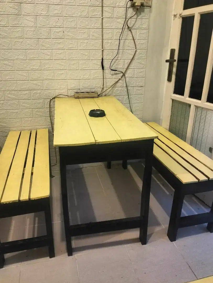 Meja Kursi Kayu Jati untuk Warkop / Cafe / Caffee