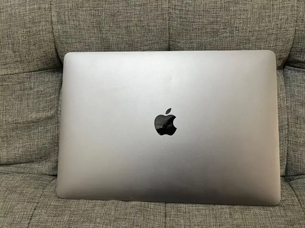 Macbook Pro 2017 13-inch Core i5 RAM 8GB / SSD 256GB