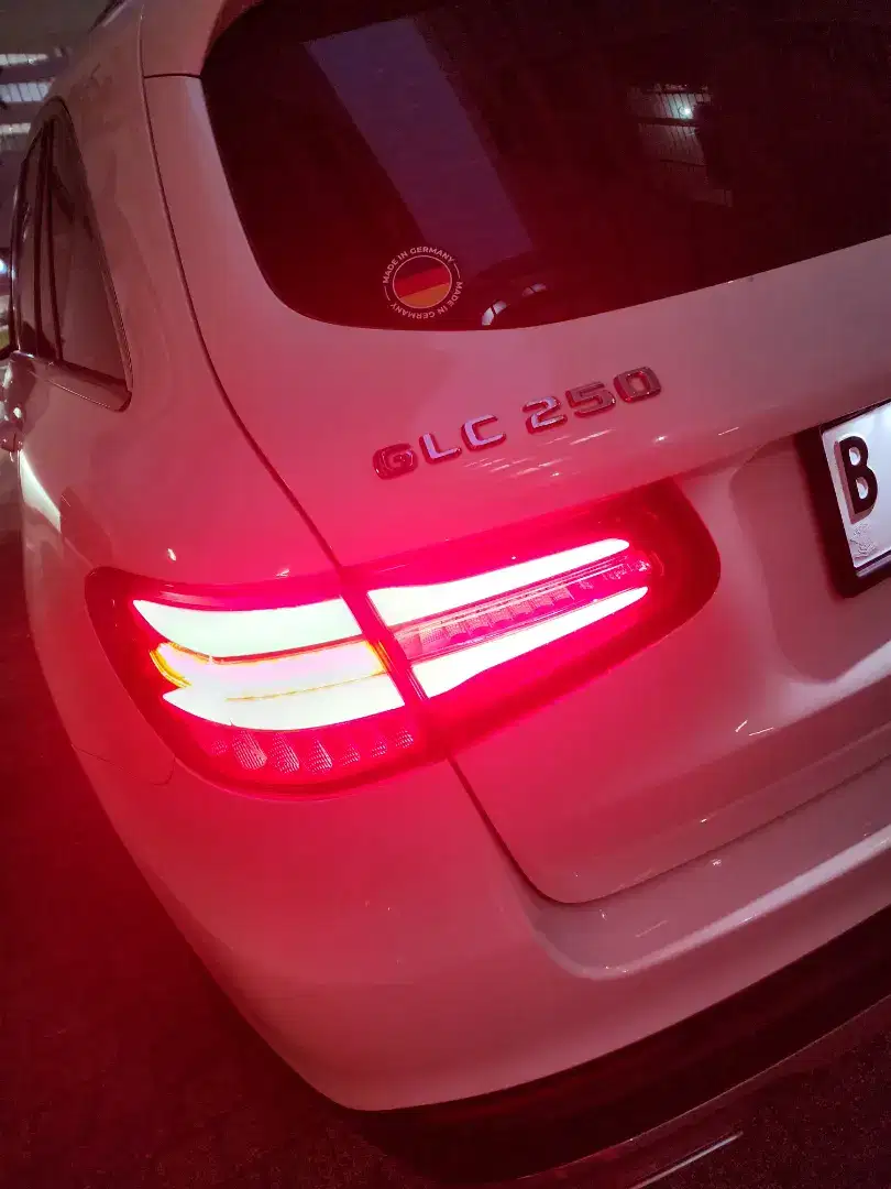 Stoplamp stop lamp Mercedes GLC 250 tahun 2015-2016 Fullset Mulus Ori