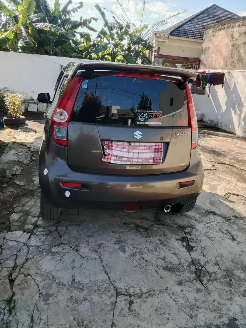 Suzuki splash tipe manual 2011 warna hitam.Tidak ada minus sama sekali