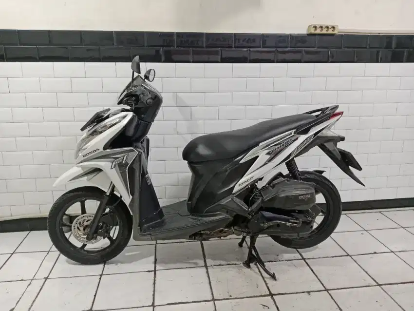 Jual murah Vario kzr 2014 pajak hidup