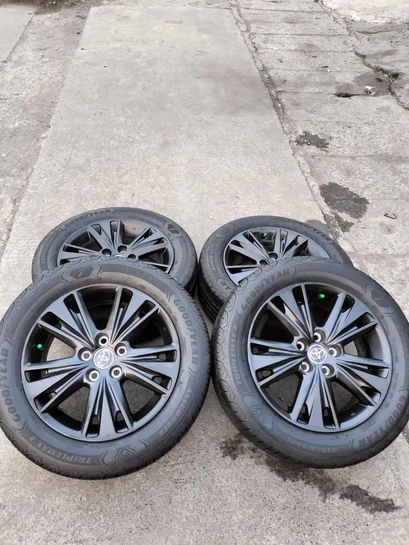 VELG VENTURER R17 + BAN