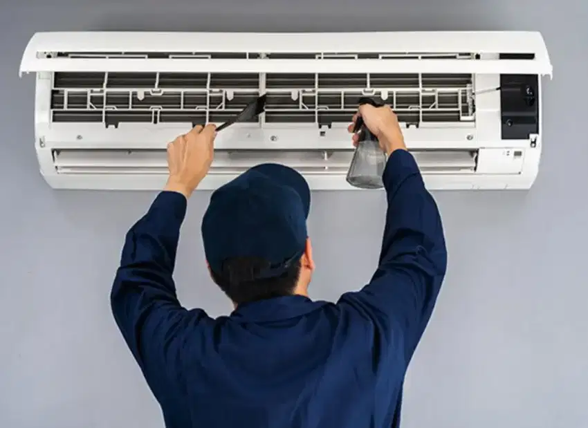 Service Ac,Mesin Cuci,Kulkas,Pompa Air dan Bongkar Pasang AC.