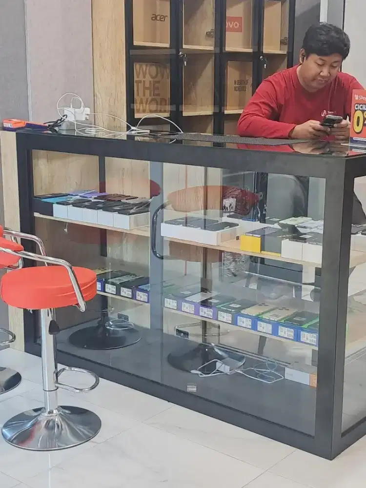 Pusat Penjualan Handphone terlengkap di Semarang