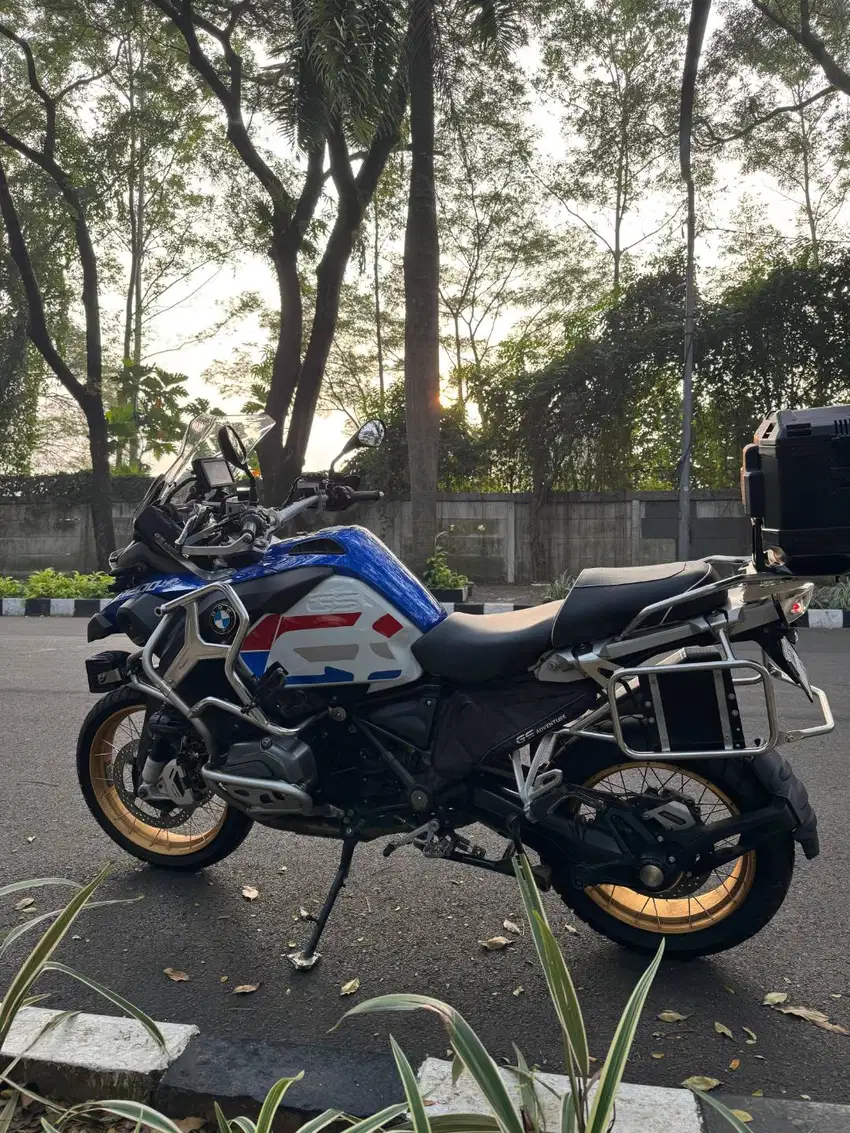 BMW R1200 GS K51 2016 FULL PAPER
