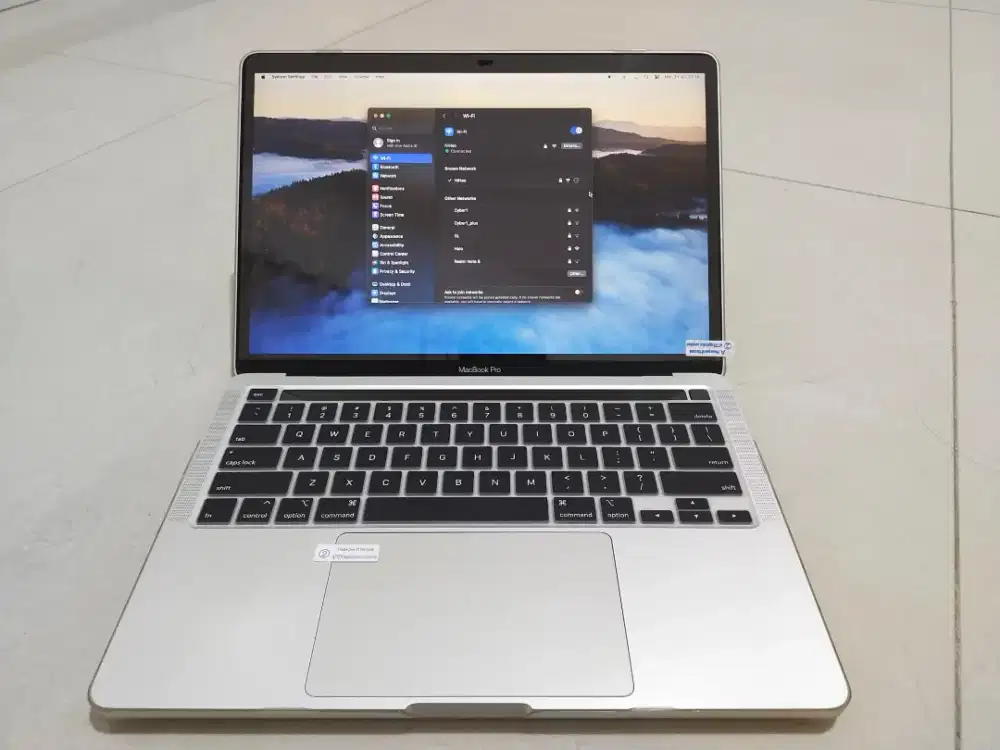 MACBOOK PRO M1 2020 LIKE NEW MURAH