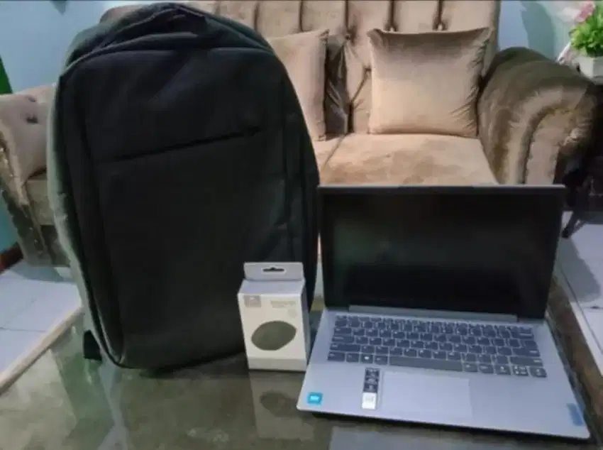 Jual laptop Lenovo 8gb