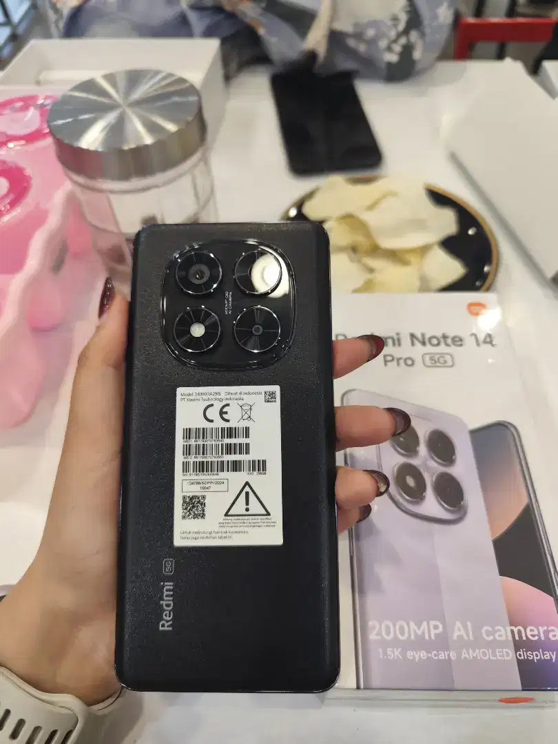 Redmi note 14 Pro 5G . Ram 8+8/256. Bisa kredit bunga mulai 0%