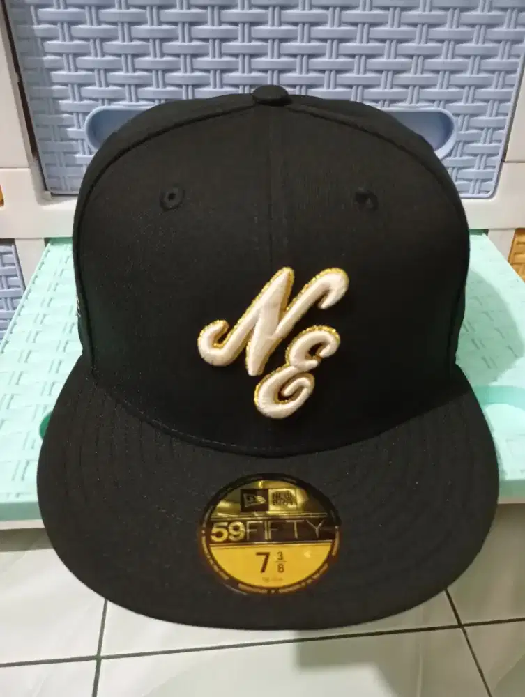 YearEnd Sale!!! Topi Snapback New Era Logo 70th Anniversary Like New