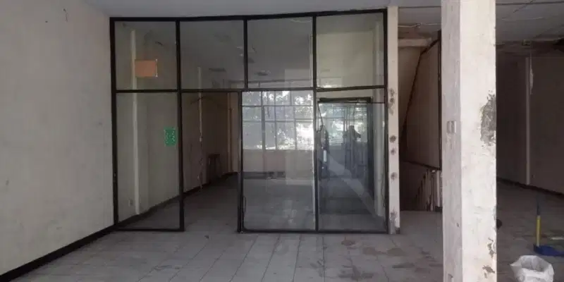 Di jual ruko gandeng 2 di jembatan 3 raya