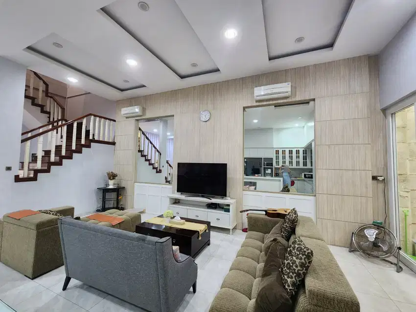 Villa di Jalan Panglima Nyak Makam