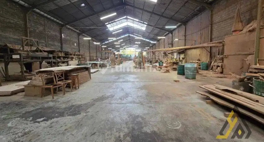 Dijual gudang lokasi solobaru luas 2227m BU!
