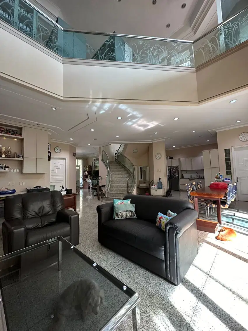 Di jual rumah pantai mutiara jakarta utara
