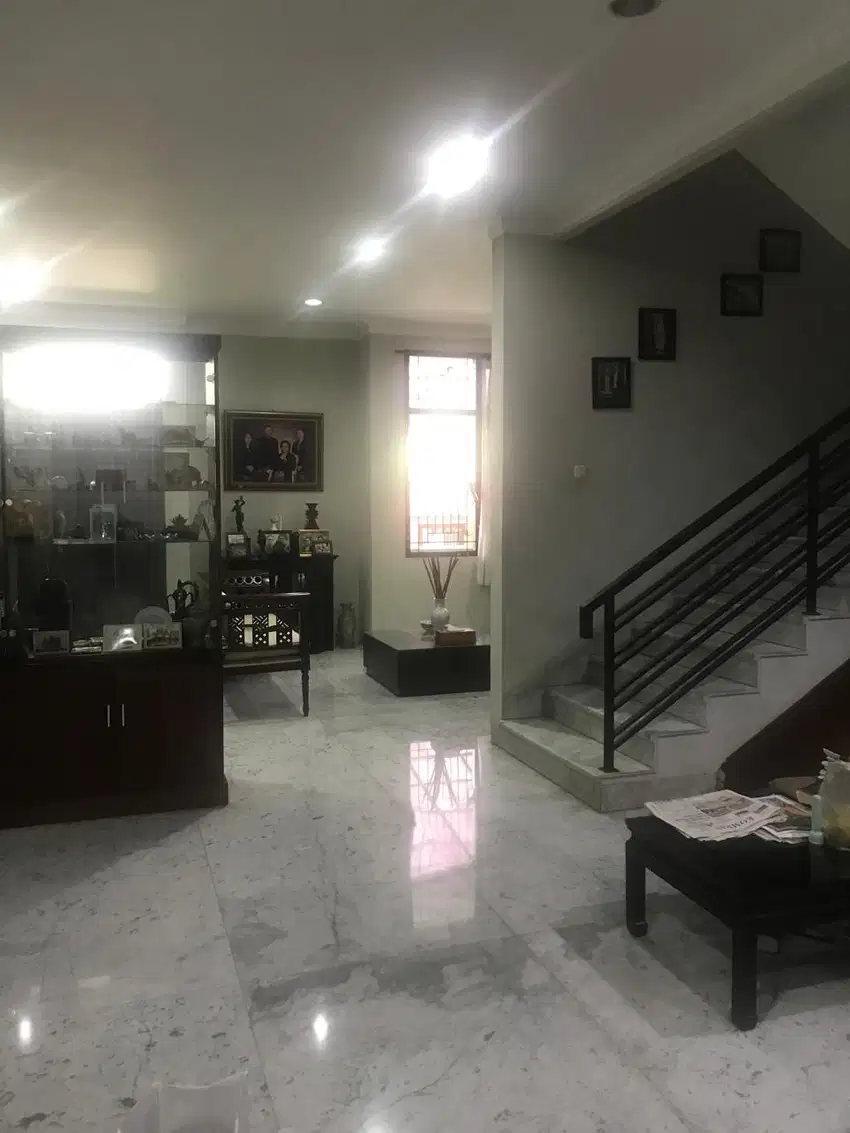 Rumah 2 Lantai Di Kebayoran Baru, Jakarta Selatan