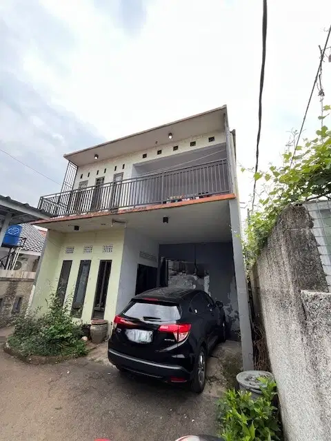 Rumah 2 LT Cireundeu Dekat Jakarta Selatan 7 Menit ke MRT Lebak Bulus