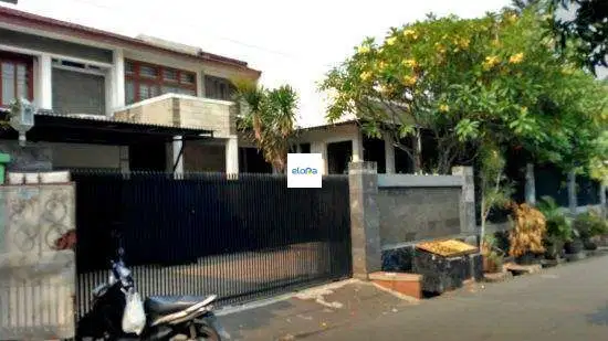 Dijual Rumah Mewah di Kebon Jeruk, Jakarta Barat, Luas 1077m² SHM