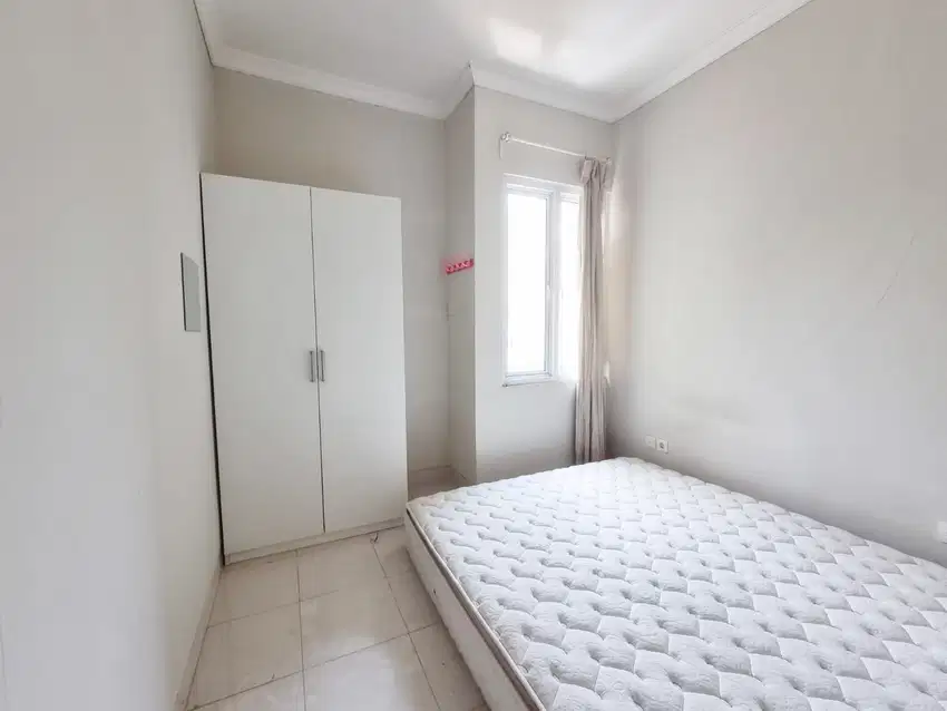 Rumah Lokasi Strategis di La Bella Arcadia Village Gading Serpong
