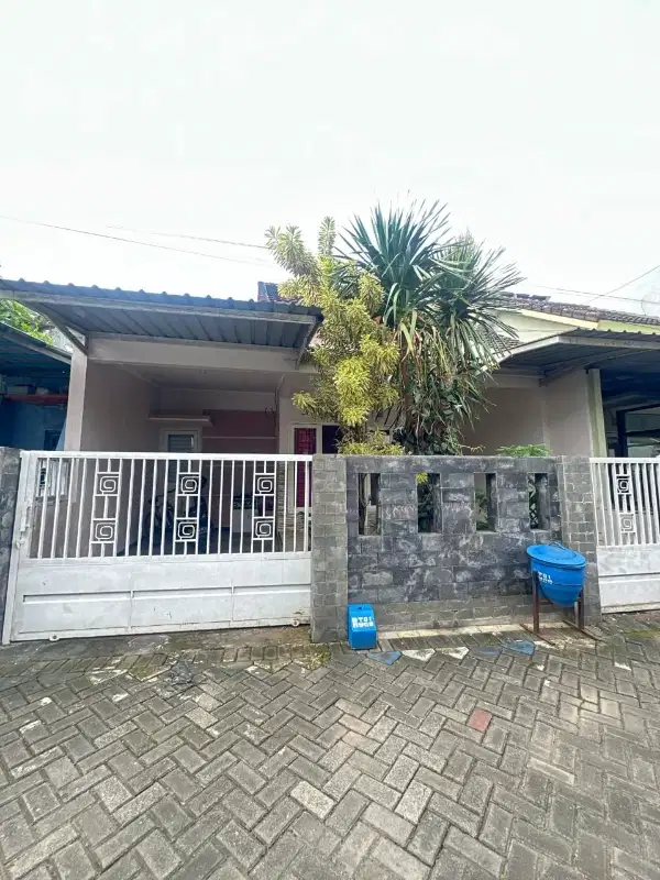 DIJUAL RUMAH CANTIK MODERN DI SUHAT MALANG  DEKAT KAMPUS UB