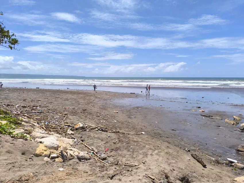 Tanah Premium Beach Front Pantai Seminyak badung