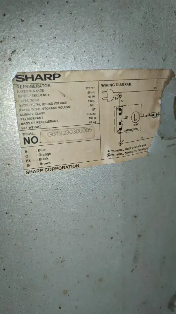 Kulkas Sharp Second 2 Pintu (Jual Cepat dan Bisa Nego)