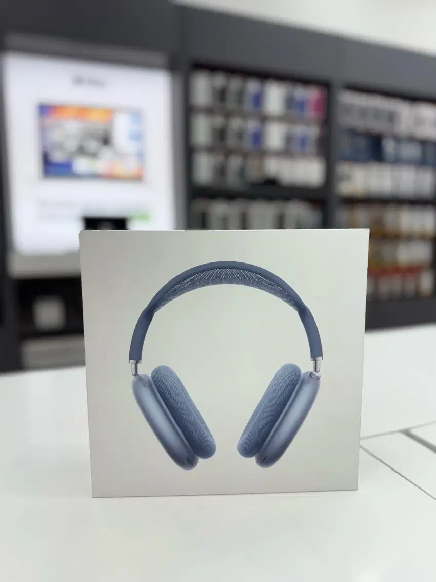 Apple AirPods Max with Smart Case - USB-C (Original, Baru Segel) 100%