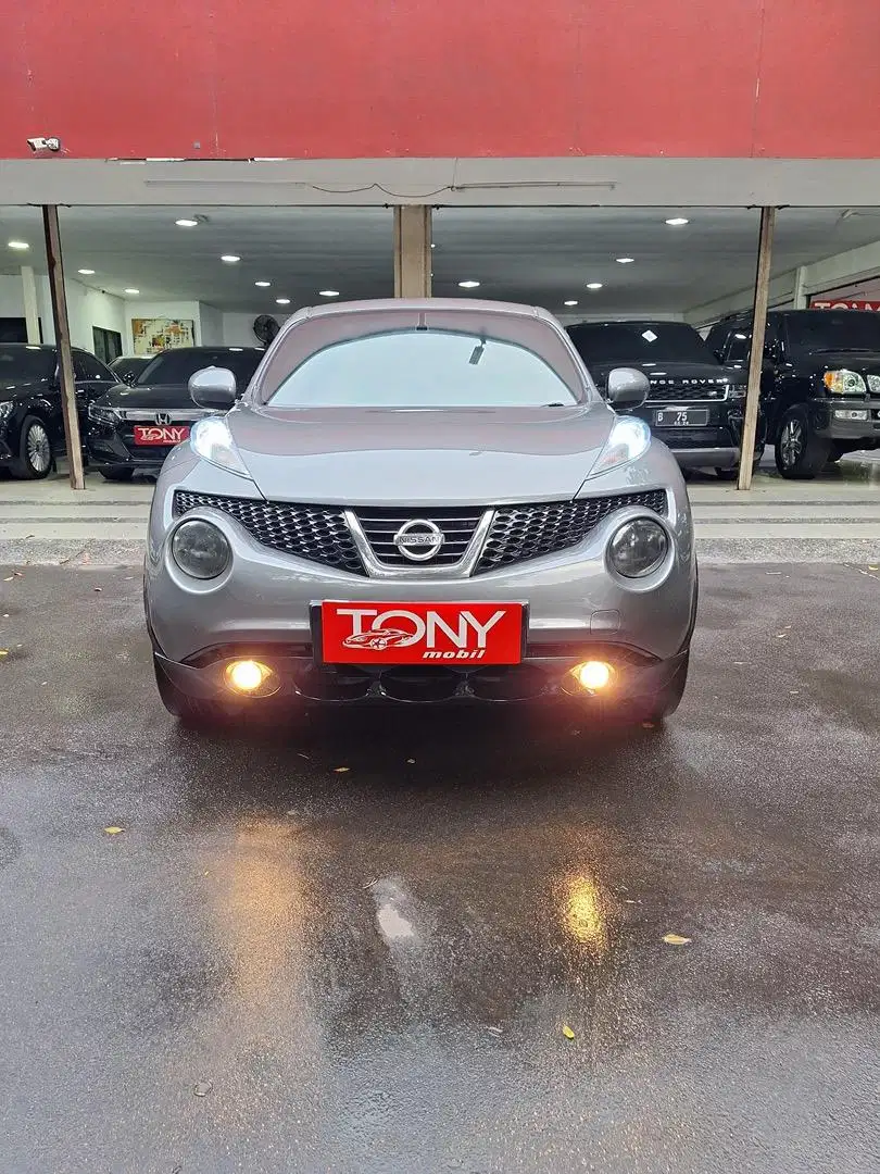 Nissan Juke RX AT 2011 Abu Abu Metalik