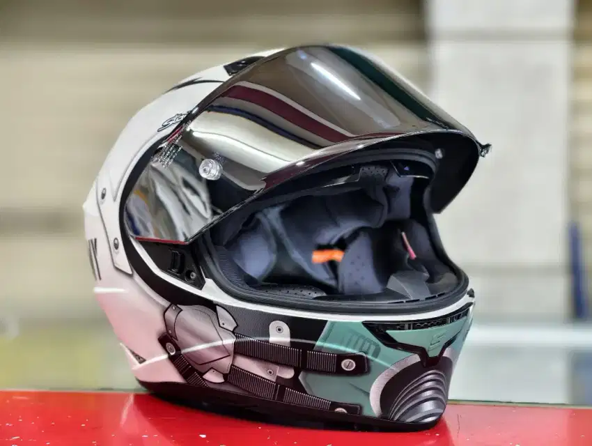 SUOMY Stellar Cyclone matte
Visor iridium