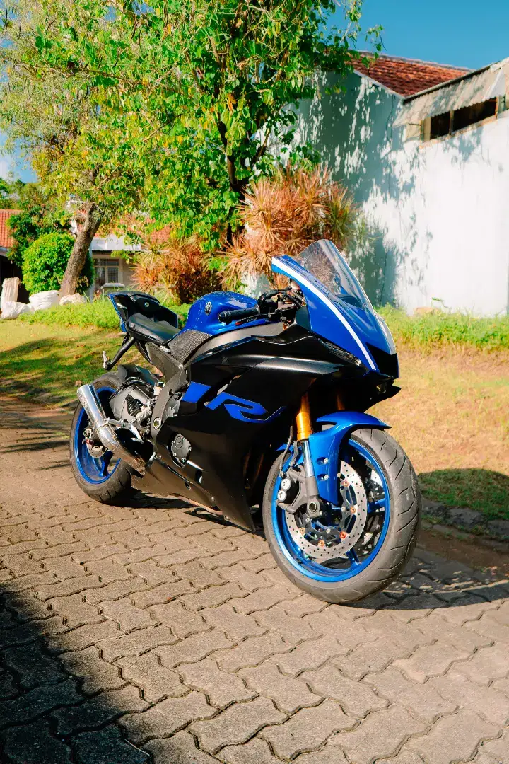 Yamaha R6 2022 Blue Race
