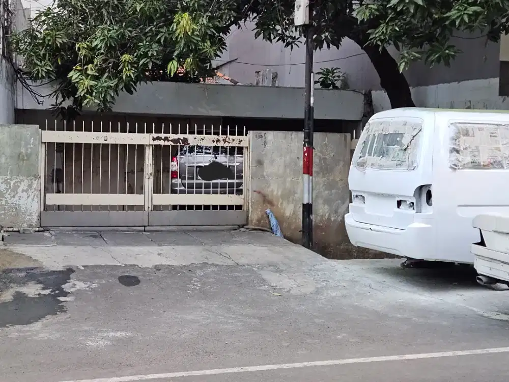 Jual rumah tua hitung tanah jalan buni