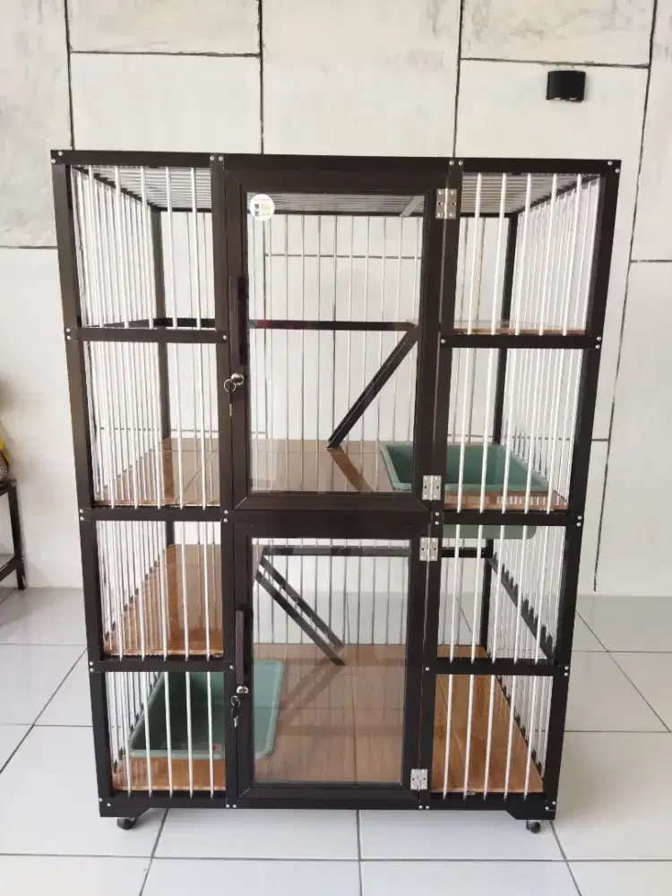 Kandang kucing alumunium