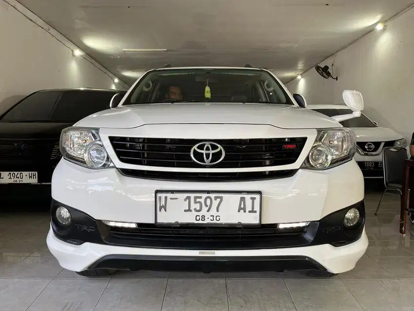 FORTUNER 2.7 G TRD BENSIN MATIC 2015