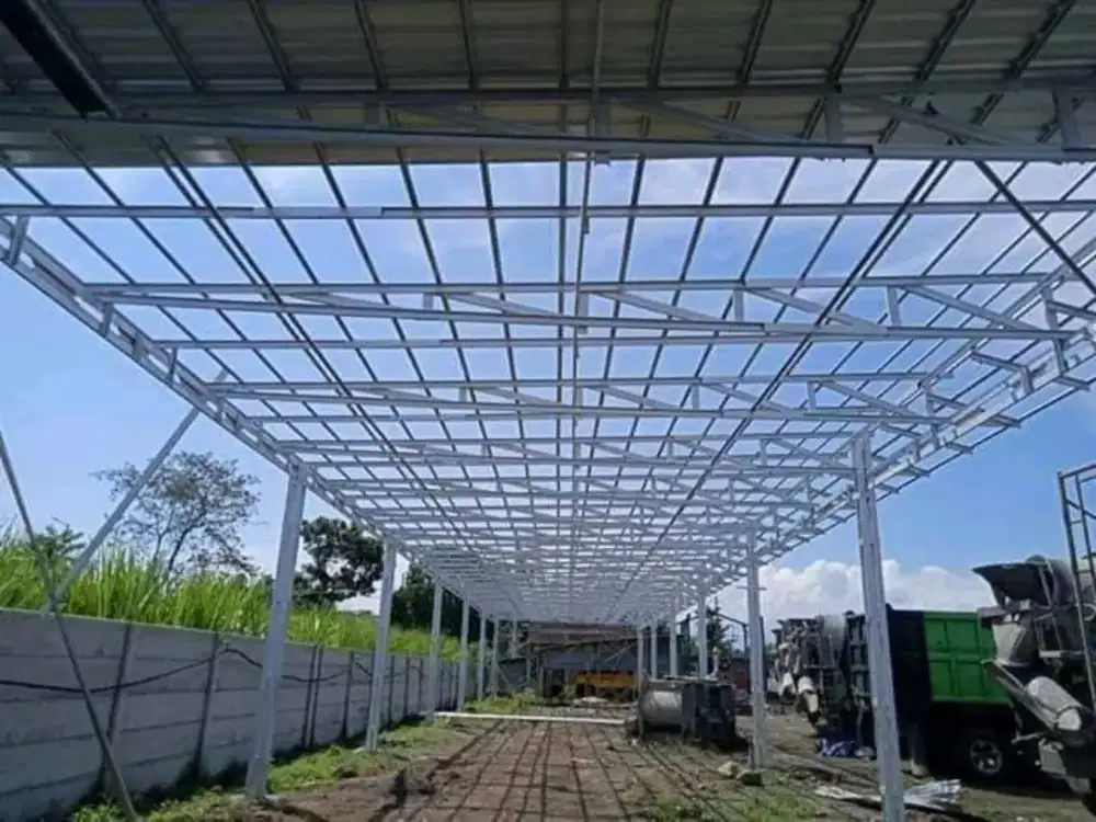 TUKANG PASANG BAJA RINGAN