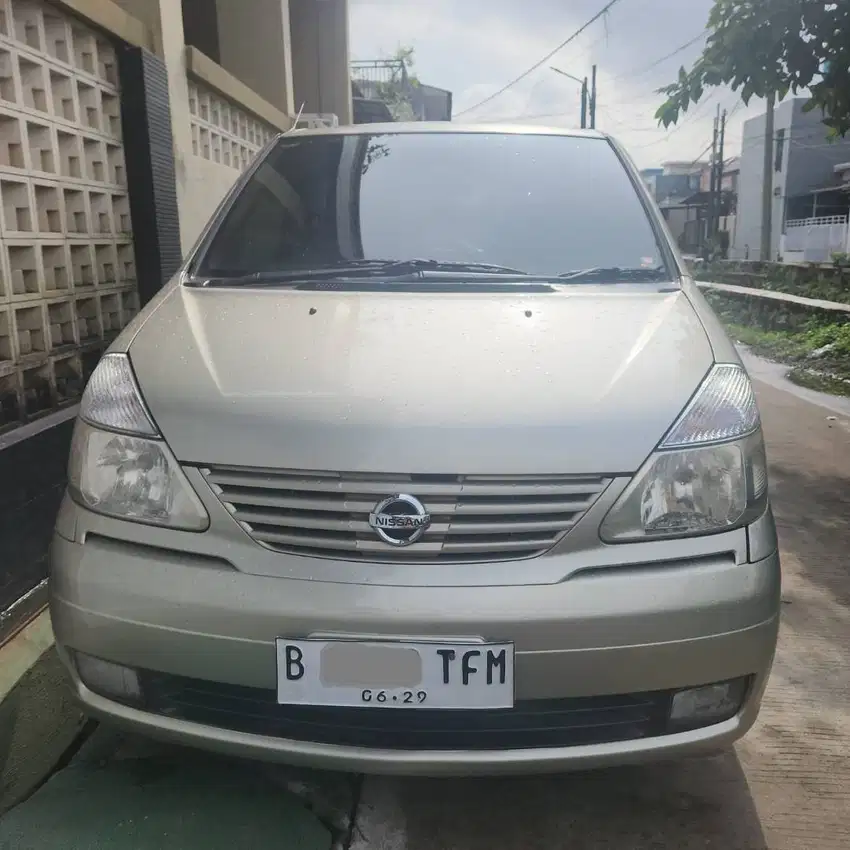 SERENA AUTOMATIC CVTi 2010,MINIBUS SPORT MEWAH KLG,PEMAKAI WANITA(NEGO