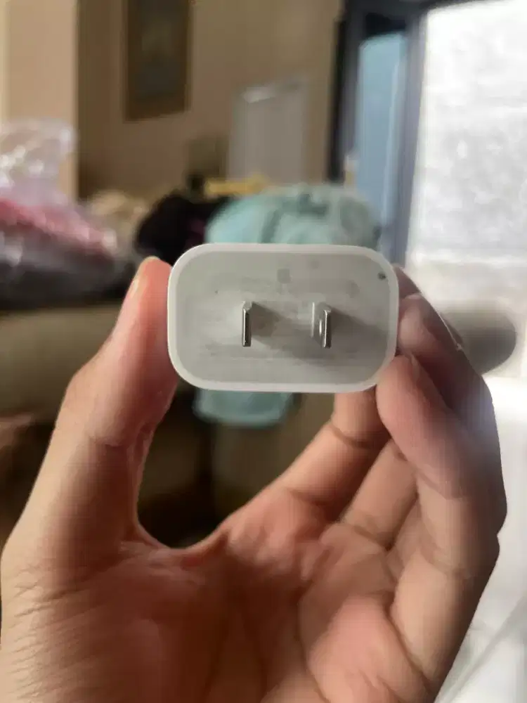 Apple 20W USB-C Power Adapter