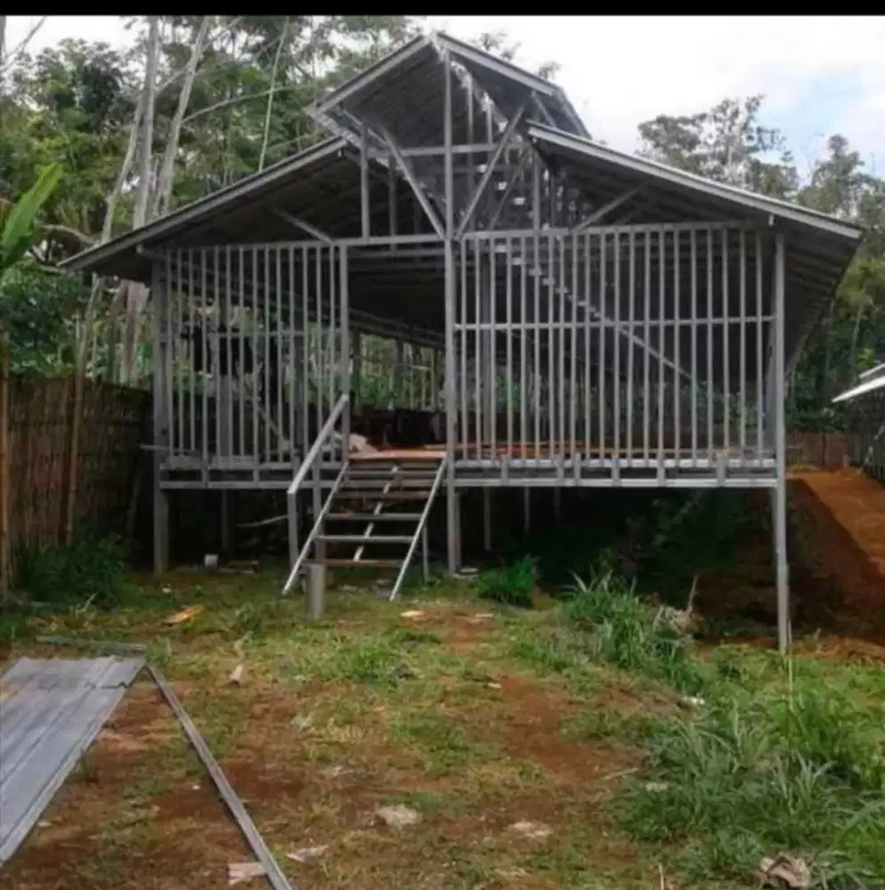 Buat rangka atap kandang ayam baja ringan terpasang