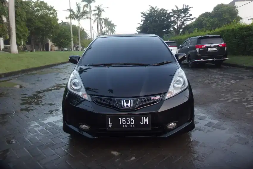 HONDA JAZZ 1.5 RS MATIC 2012 ISTIMEWA KREDIT MURAH