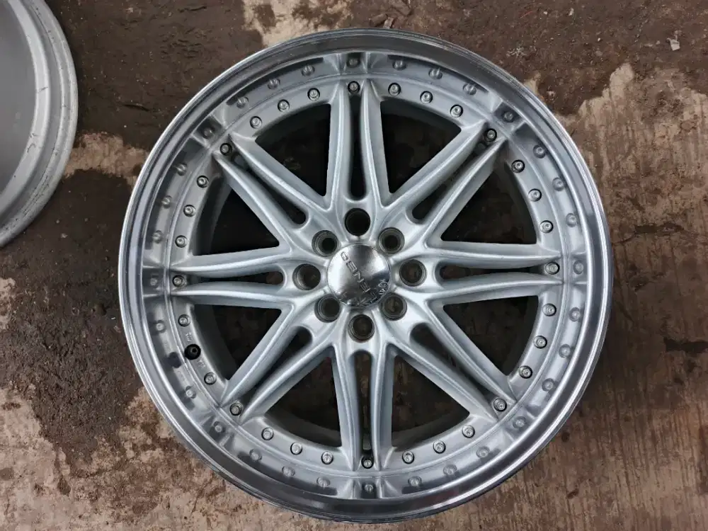 Velg langka r18 original Lenso pcd 4x100 kondisi baik