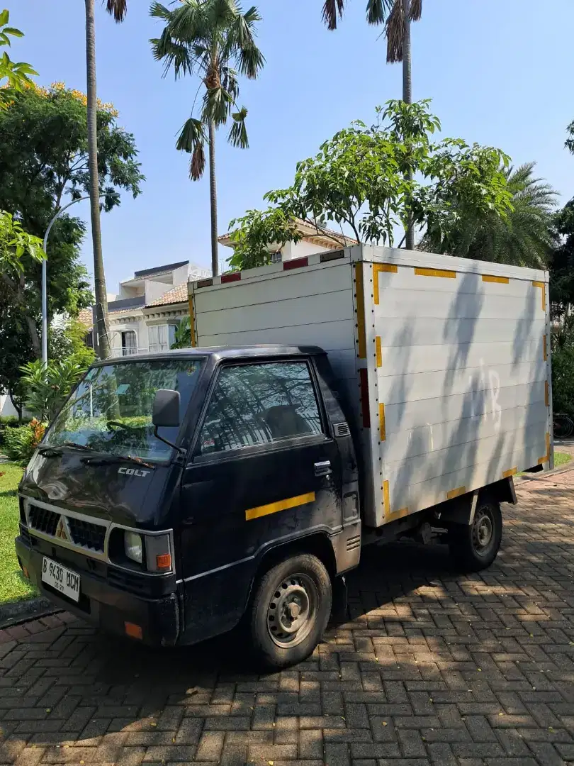 Dijual Mitsubishi L300 PU STD-R 4X2 MT