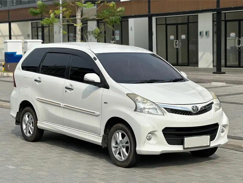 [KM 113rb] Avanza Veloz 1.5 AT 2013 Boleh TT 2014