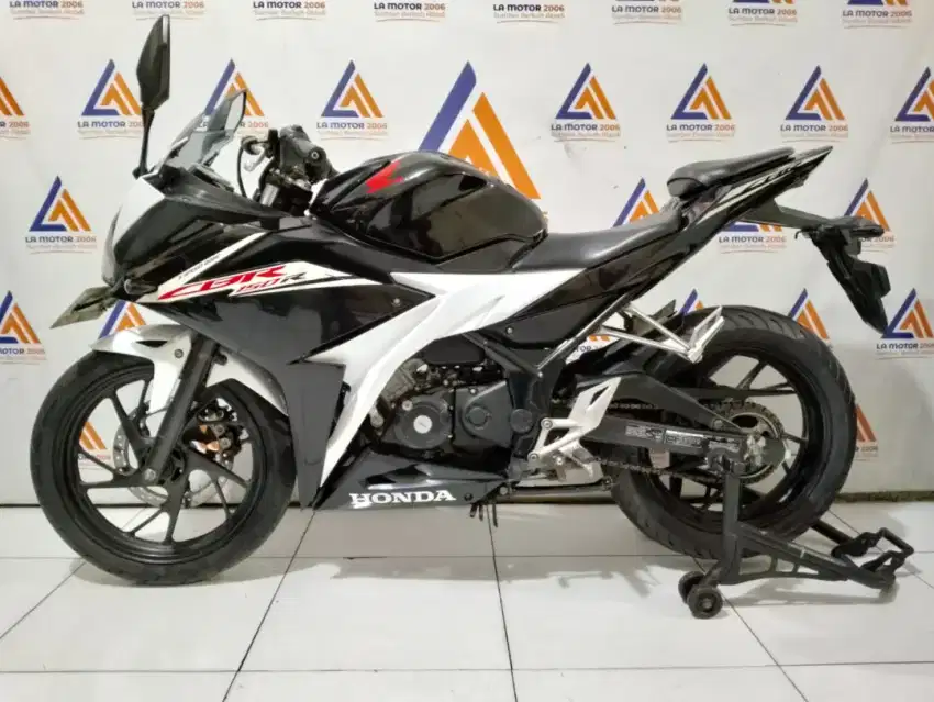 PROMO DP 900RB CBR 150R 2017 (KREDIVO/PAYLATER/CC 0%/TT)