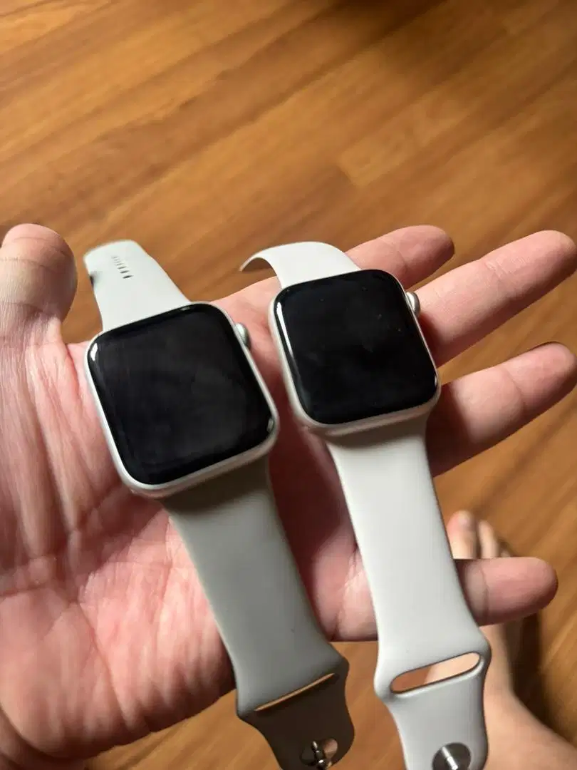 Apple watch SE gen 2 44mm mulus murah