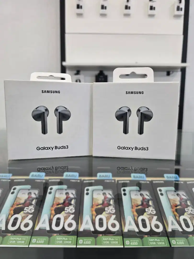 Samsung Galaxy Buds 3 Warna Silver Garansi Resmi