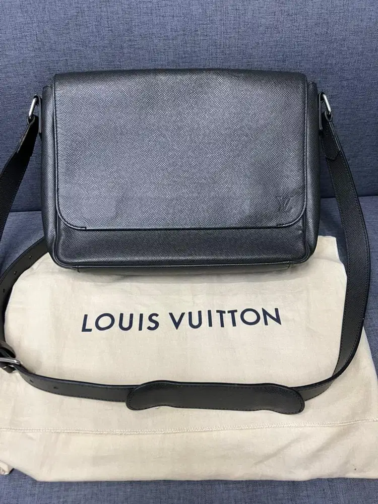 Tas louis vuitton roman mm taiga authentic