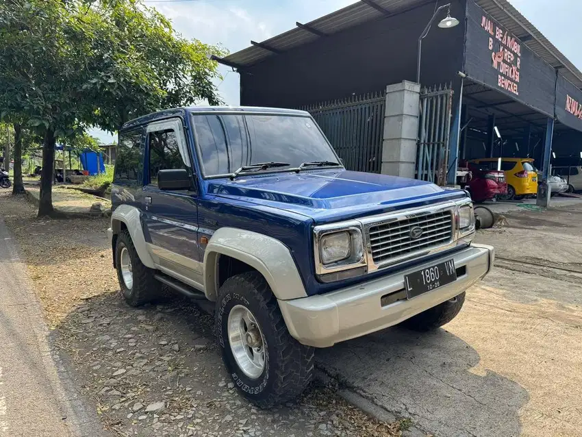 Dijual Daihatsu Feroza 1998 Independent
