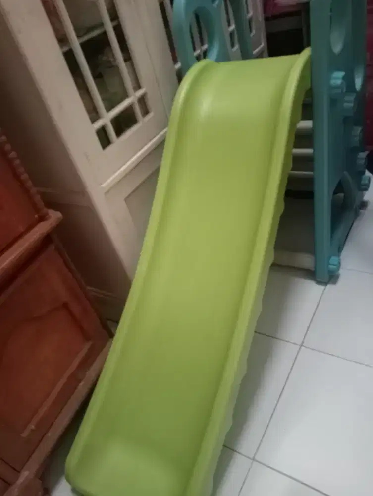 Jual santai Perosotan