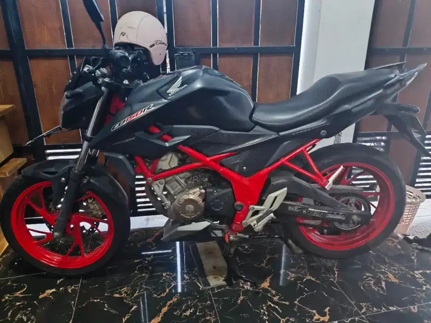 CB150R 2016 Plat Surabaya