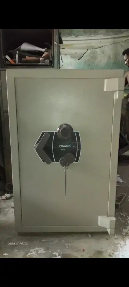 Brankas CHUBB KOBRA ELITE Size 5